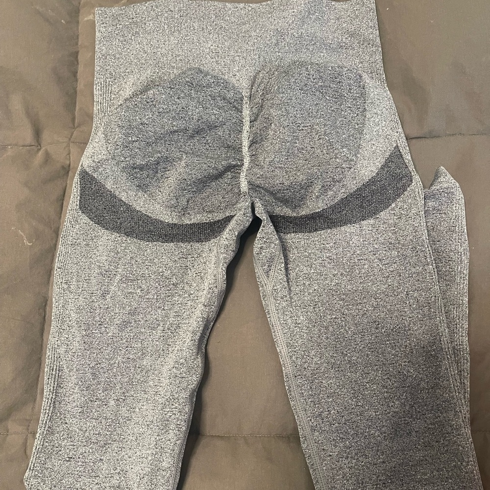 Leggings to the gym make really good shaped special the butt